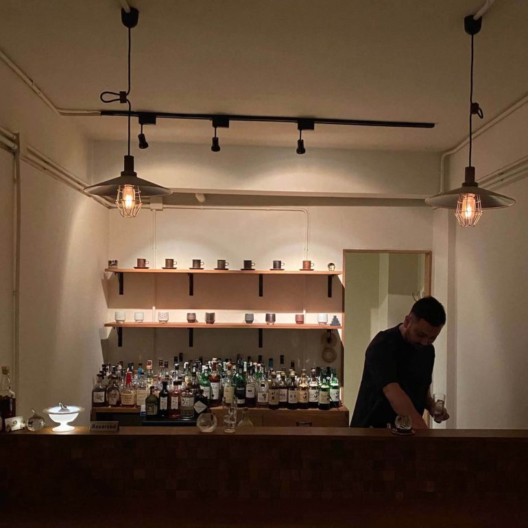 walden cafe bar
