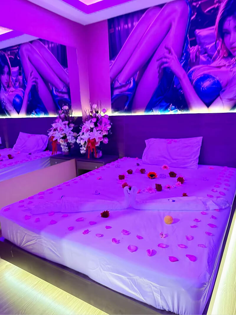 69-nuru-massage-room-4